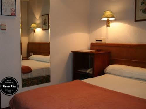 Hostal Gran Via Vigo Dış mekan fotoğraf